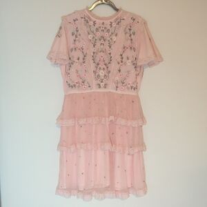 Ivy City Women's Pink Floral Embroidered Dress